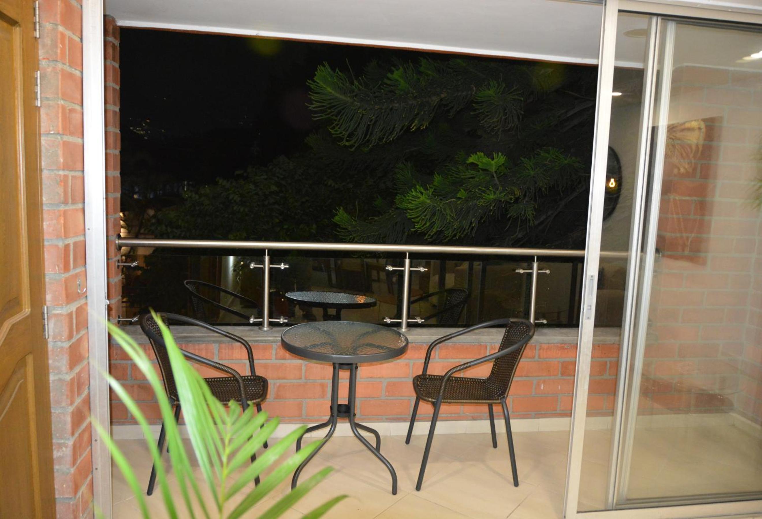 Moderno y céntrico apartamento con impresionantes vistas a la montaña 202