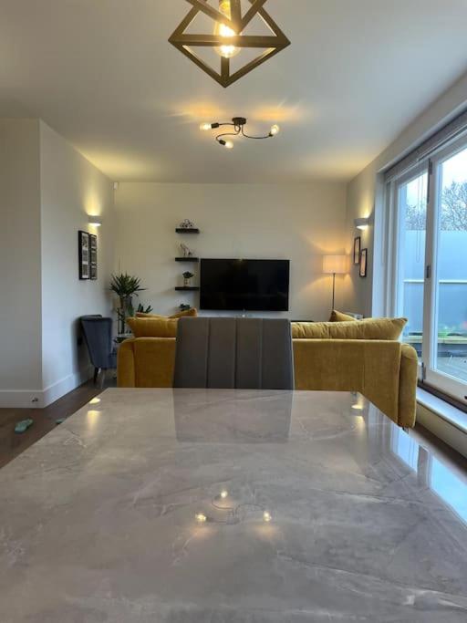 London Southgate 2bed Apartment
