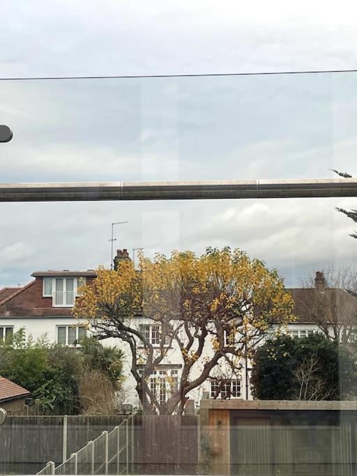 London Southgate 2bed Apartment