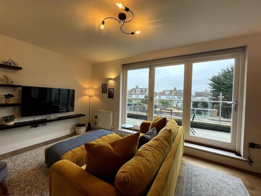 London Southgate 2bed Apartment