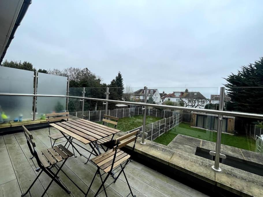 London Southgate 2bed Apartment
