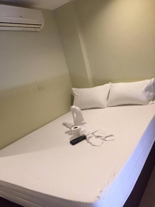 Spacious Studio Apartment B201 view 2