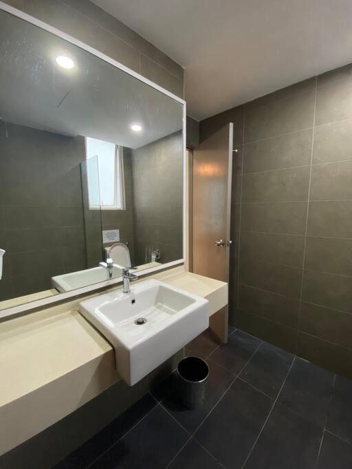 CozyVista Setapak Central Mall 10Pax 3BR 2CarPark