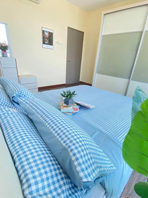 CozyVista Setapak Central Mall 10Pax 3BR 2CarPark