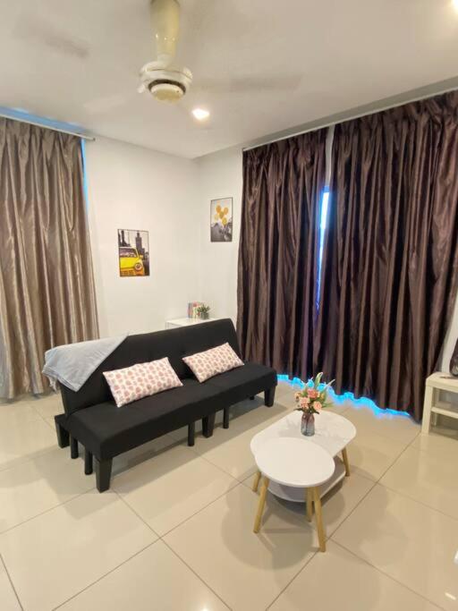 CozyVista Setapak Central Mall 10Pax 3BR 2CarPark