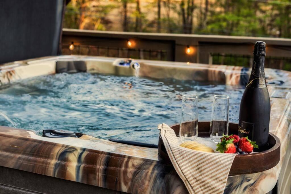LUX Indoor POOL Cabin GameRoom Theatre & Hot Tub! - Milas Mountain Oasis view 5