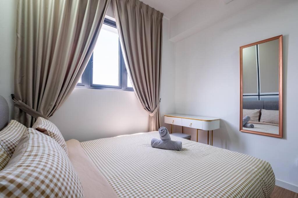 Fairy M Vertica 4Bedroom 8pax Infinity Pool Gym