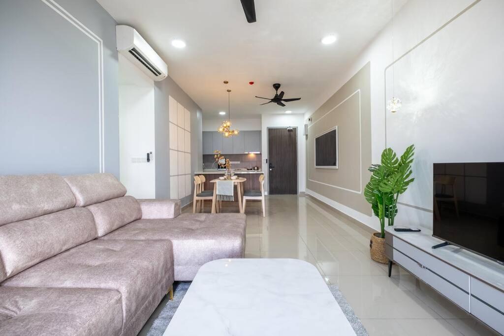 Fairy M Vertica 4Bedroom 8pax Infinity Pool Gym
