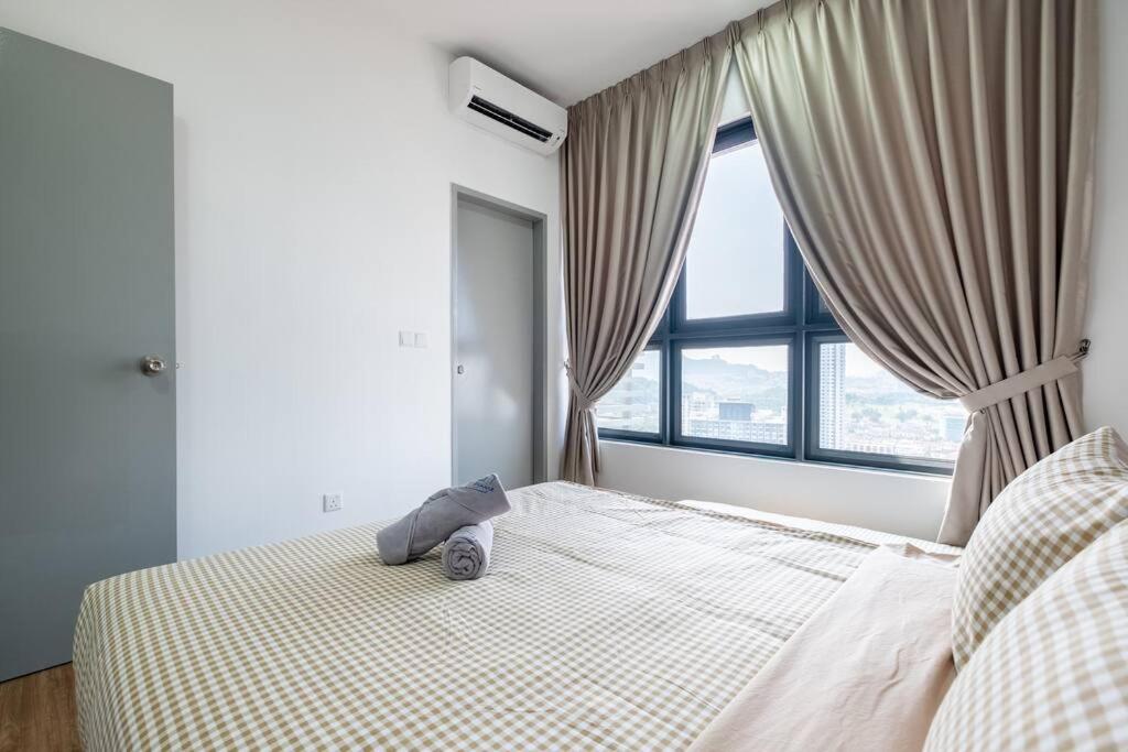 Fairy M Vertica 4Bedroom 8pax Infinity Pool Gym