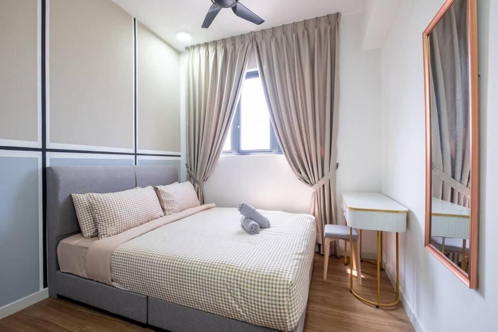 Fairy M Vertica 4Bedroom 8pax Infinity Pool Gym