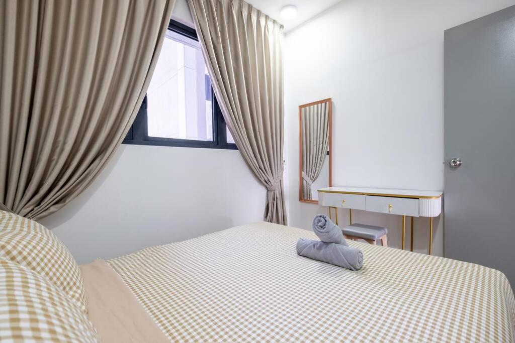 Fairy M Vertica 4Bedroom 8pax Infinity Pool Gym