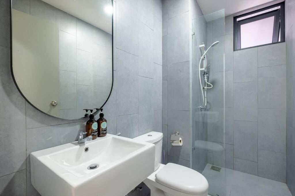 Fairy M Vertica 4Bedroom 8pax Infinity Pool Gym