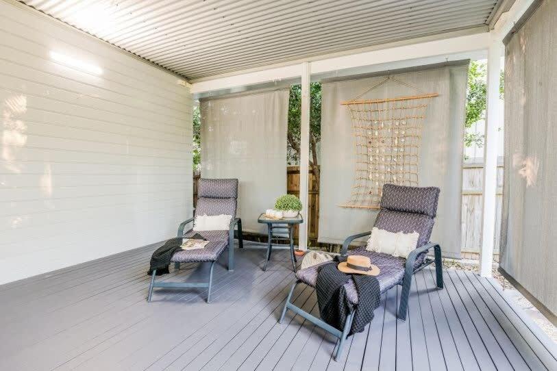 Agnes Bliss – Luxe 4BDR Coastal Retreat, Sleeps 12, Expansive Deck, Prime Central Location Agnes Water 1770