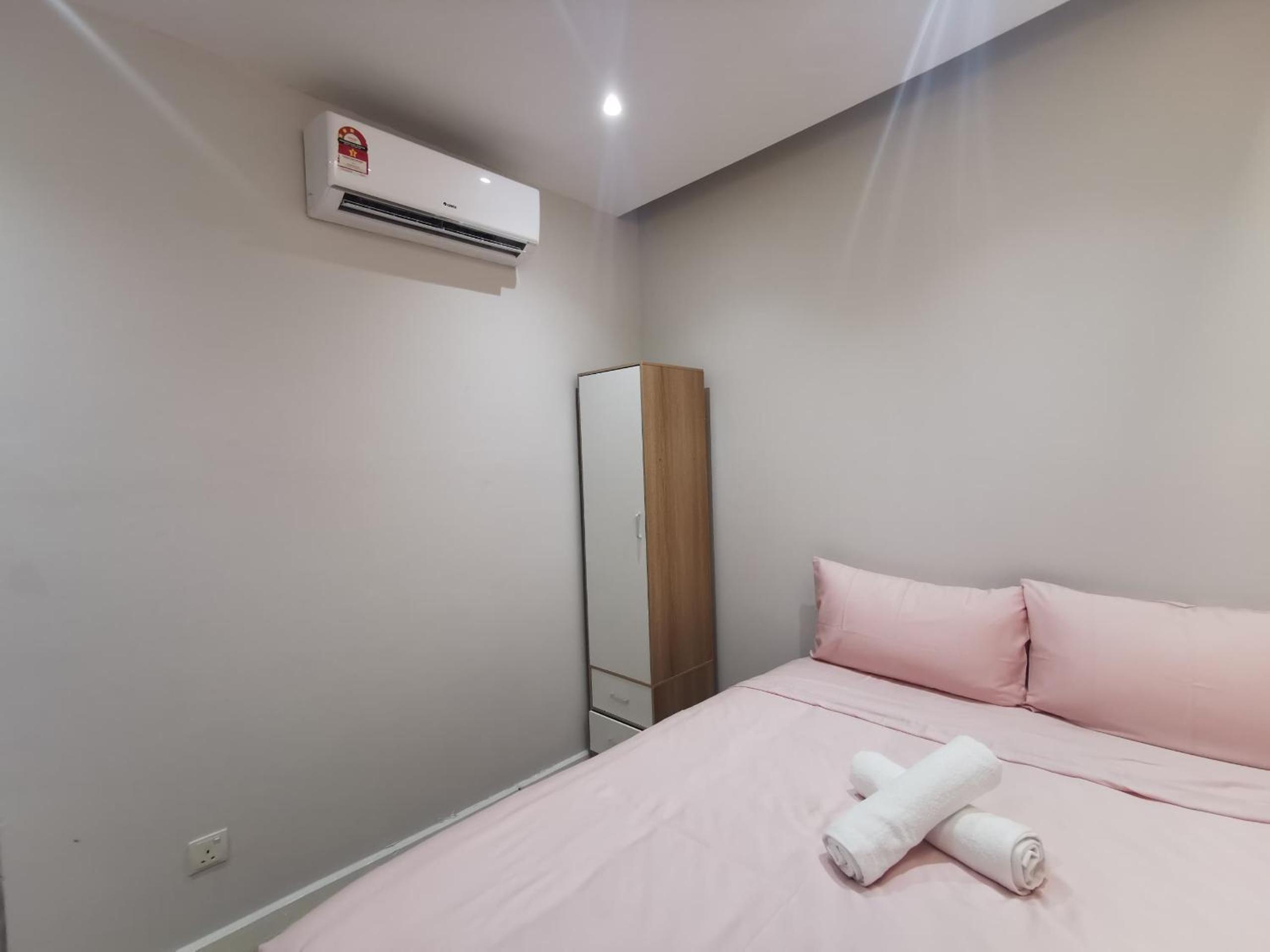 Autumn Guesthouse's near Jalan Alor Bukit Bintang