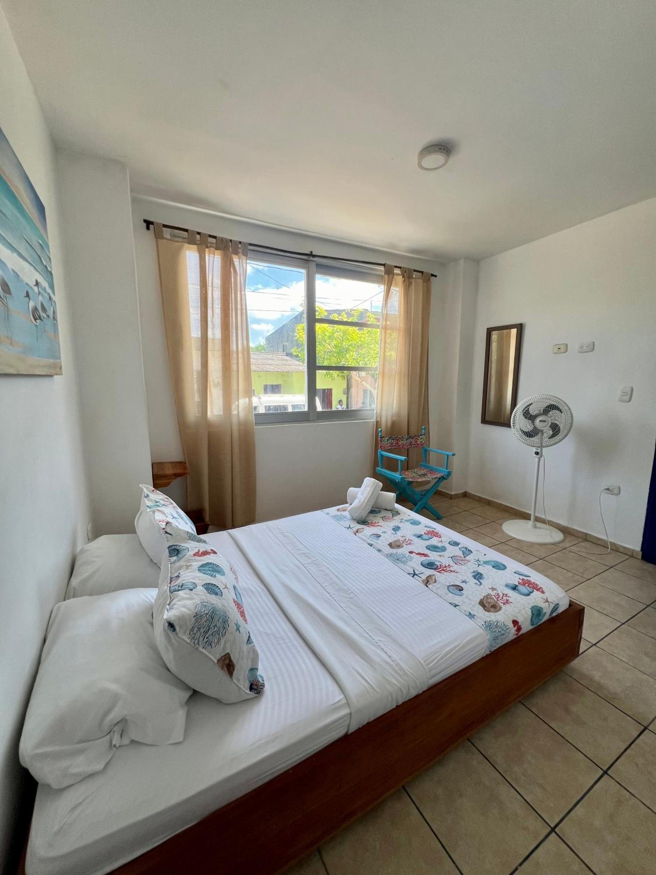 Hostel Beach House