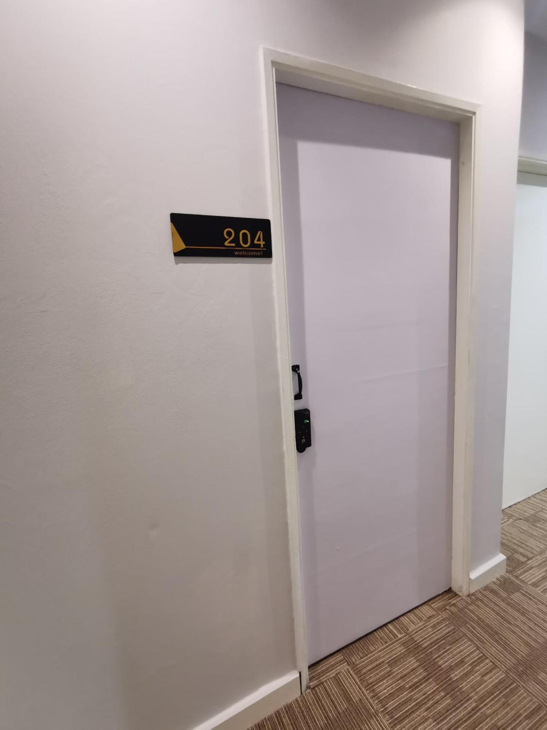 Autumn Guesthouse's near Jalan Alor Bukit Bintang