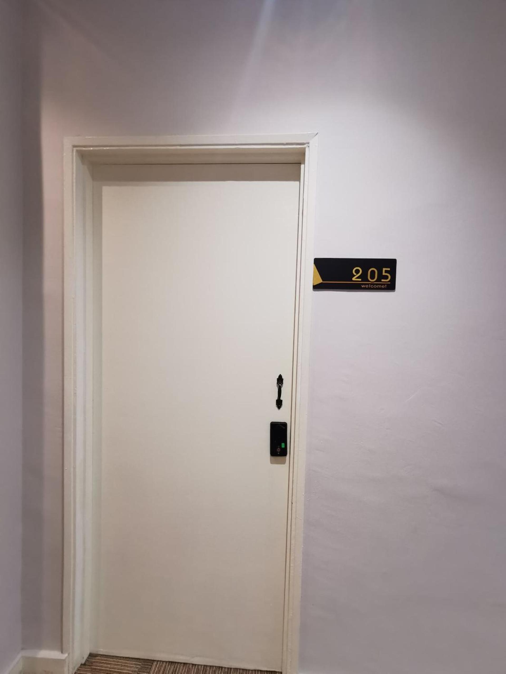 Autumn Guesthouse's near Jalan Alor Bukit Bintang