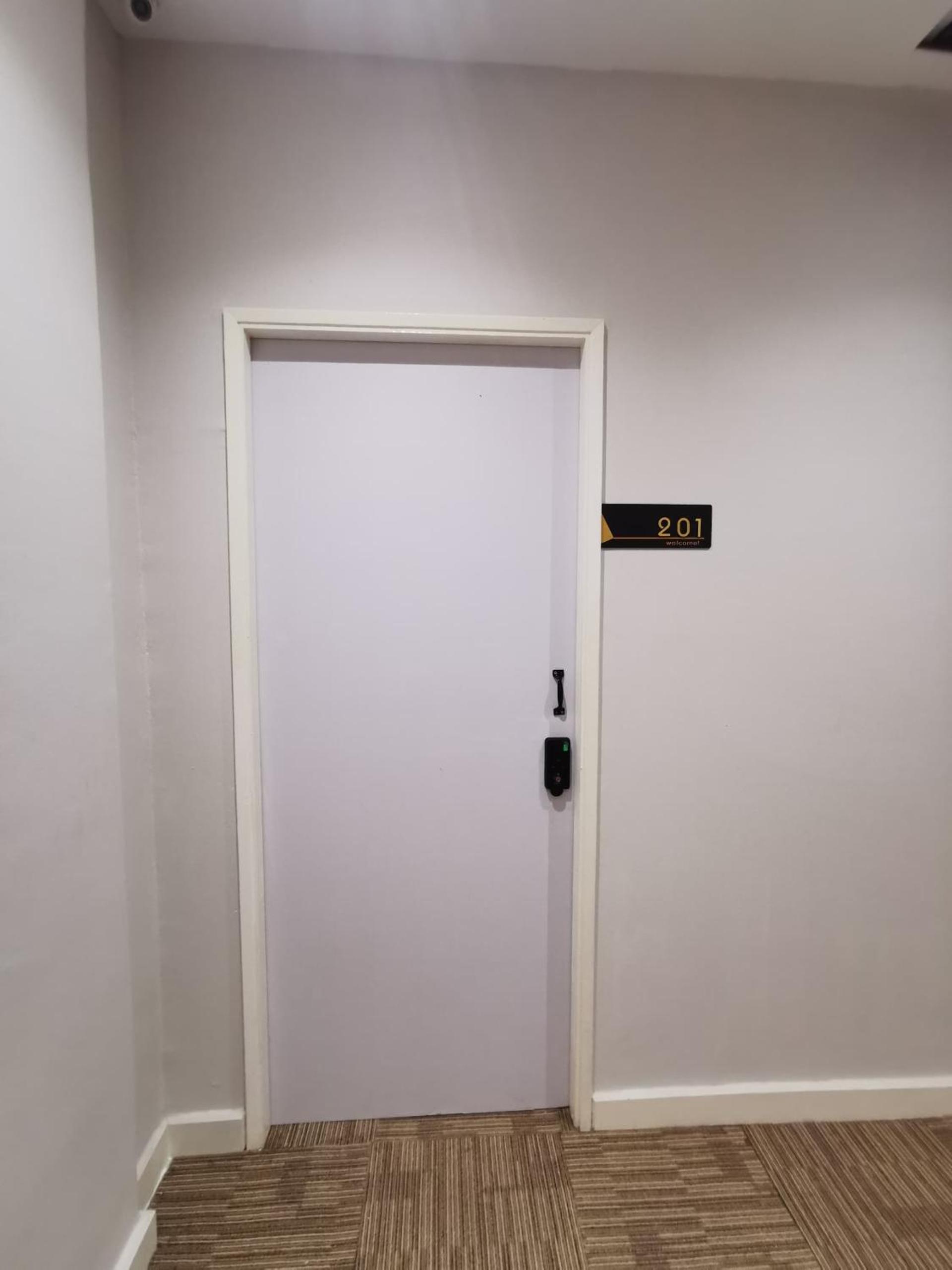 Autumn Guesthouse's near Jalan Alor Bukit Bintang