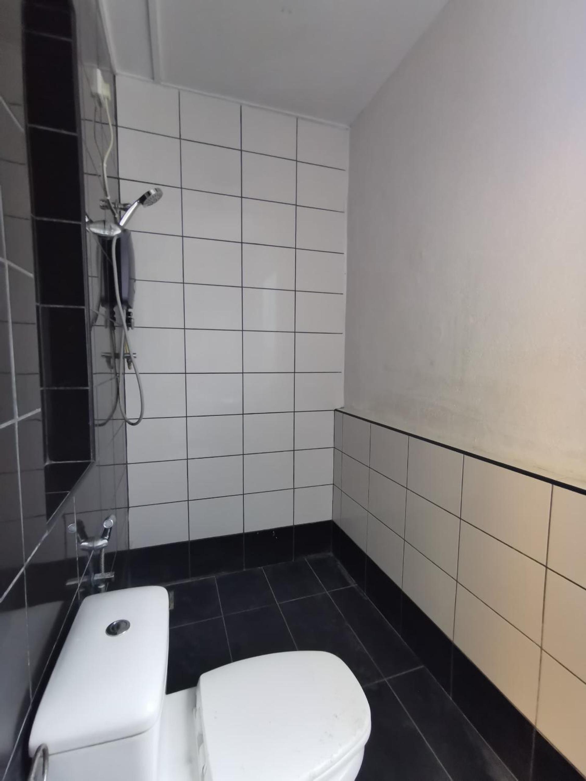 Autumn Guesthouse's near Jalan Alor Bukit Bintang