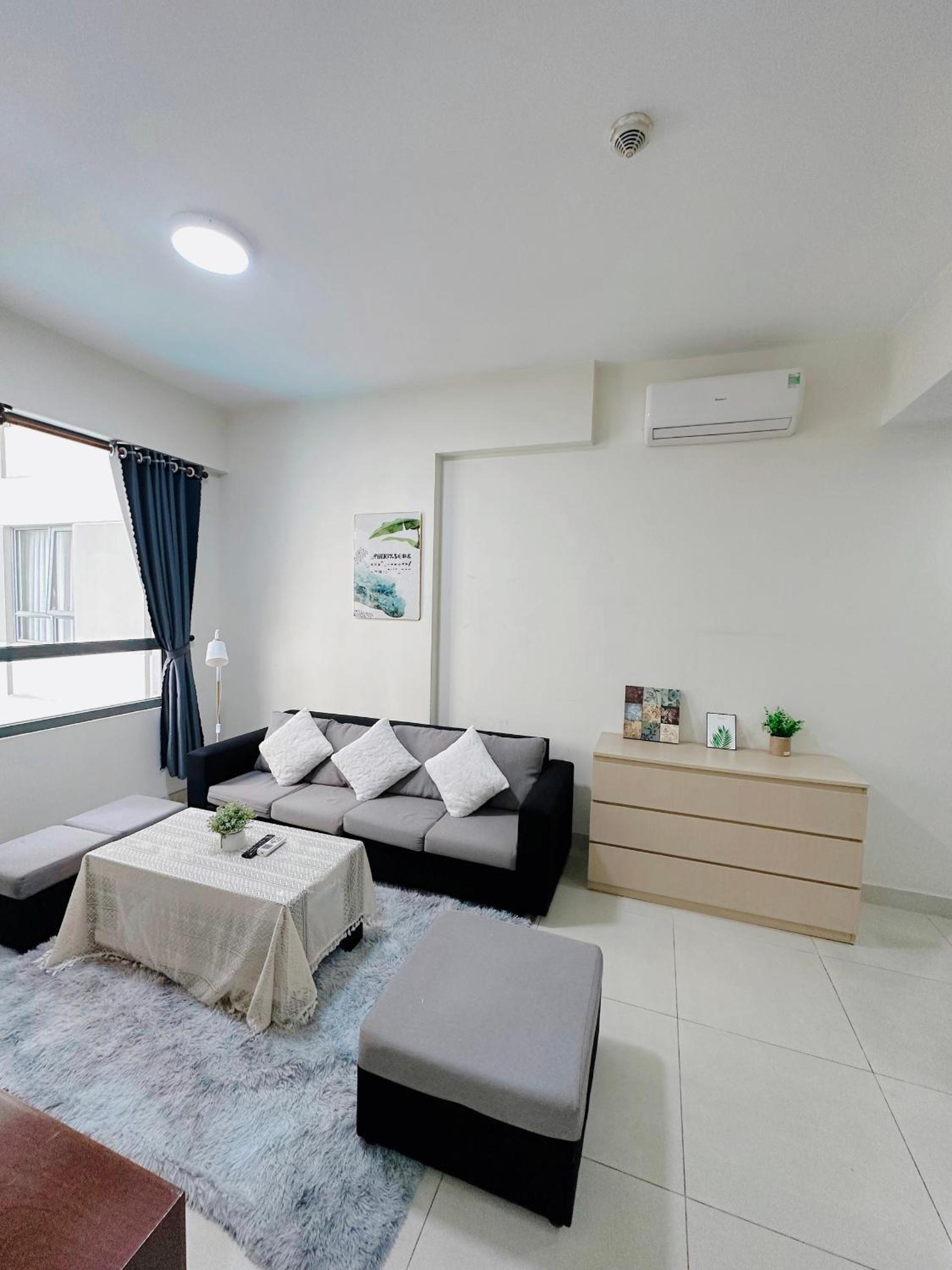 HHomes - 2 Bedroom Sunset view Big Balcony & Pool Gym at Masteri Thao Dien