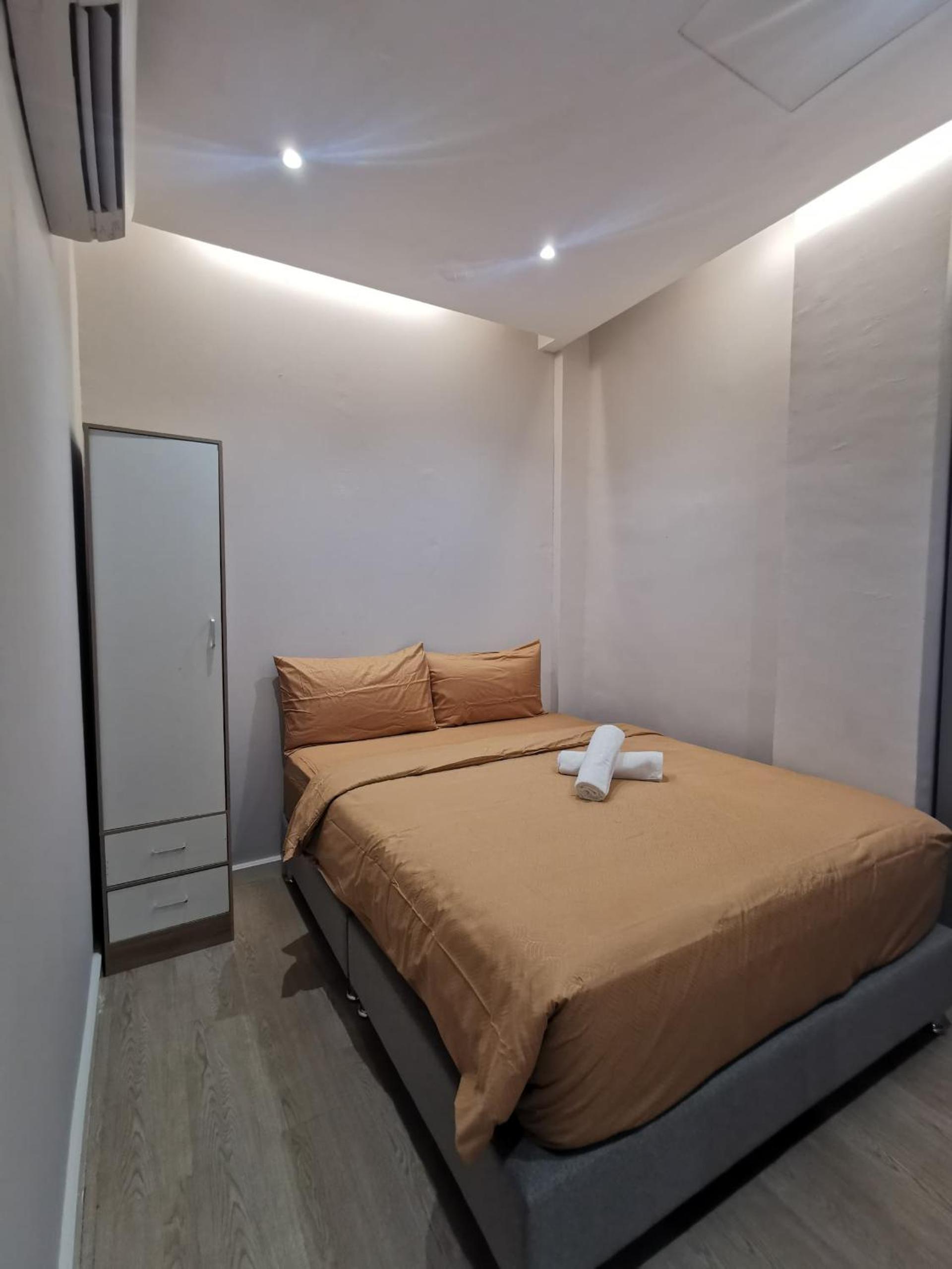 Autumn Guesthouse's near Jalan Alor Bukit Bintang