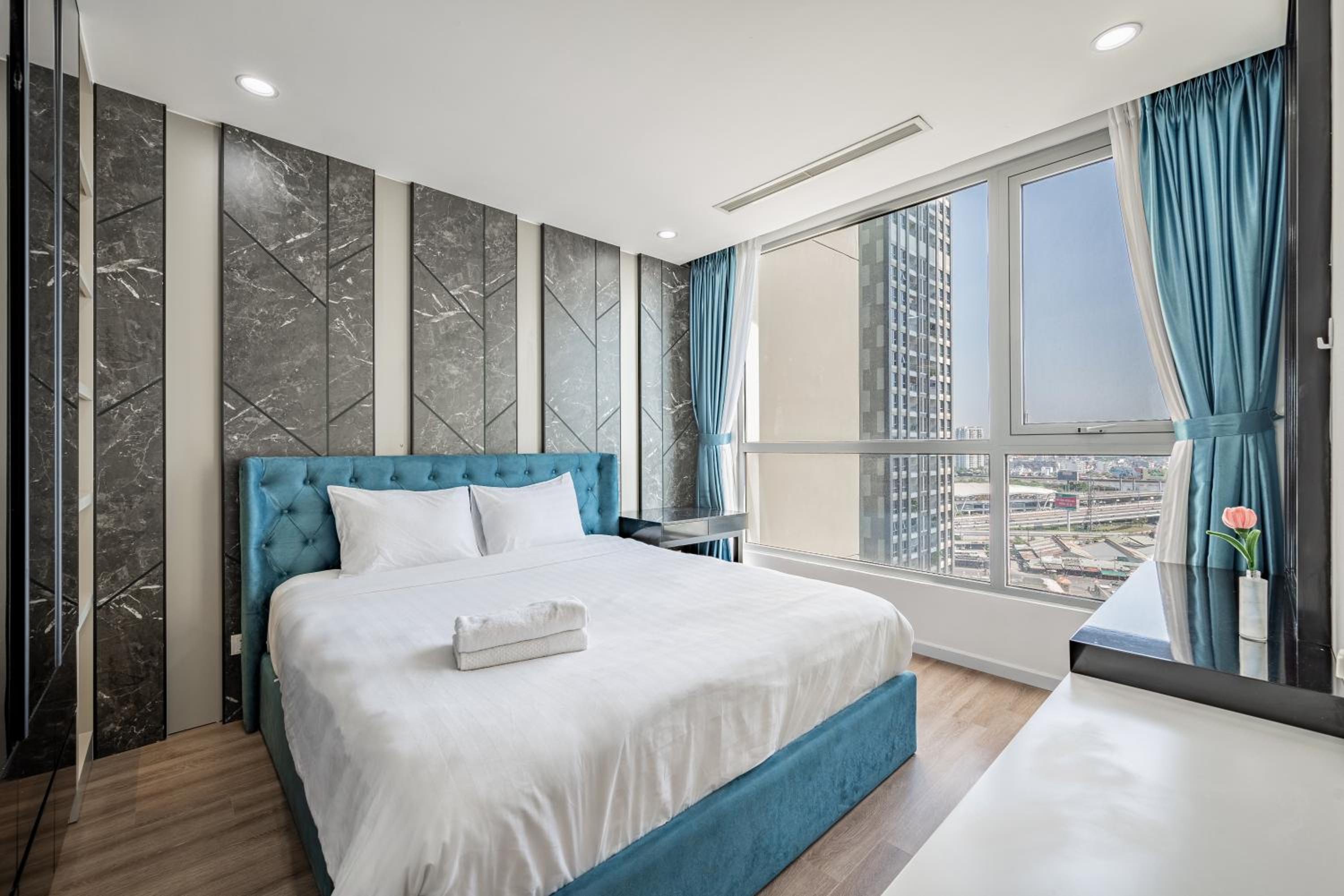Vinhomes Central Park - PHAN DANG Residences