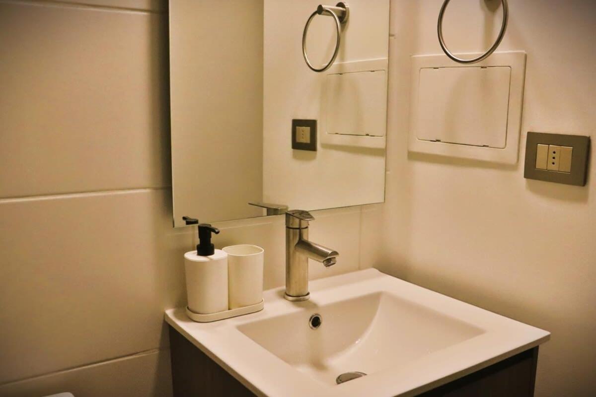 HOM l Studio Aire A Metro Parque Bustamante