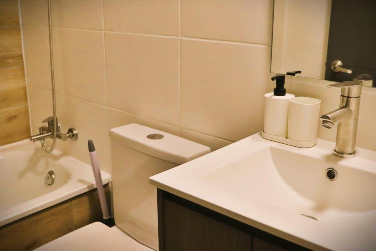 HOM l Studio Aire A Metro Parque Bustamante