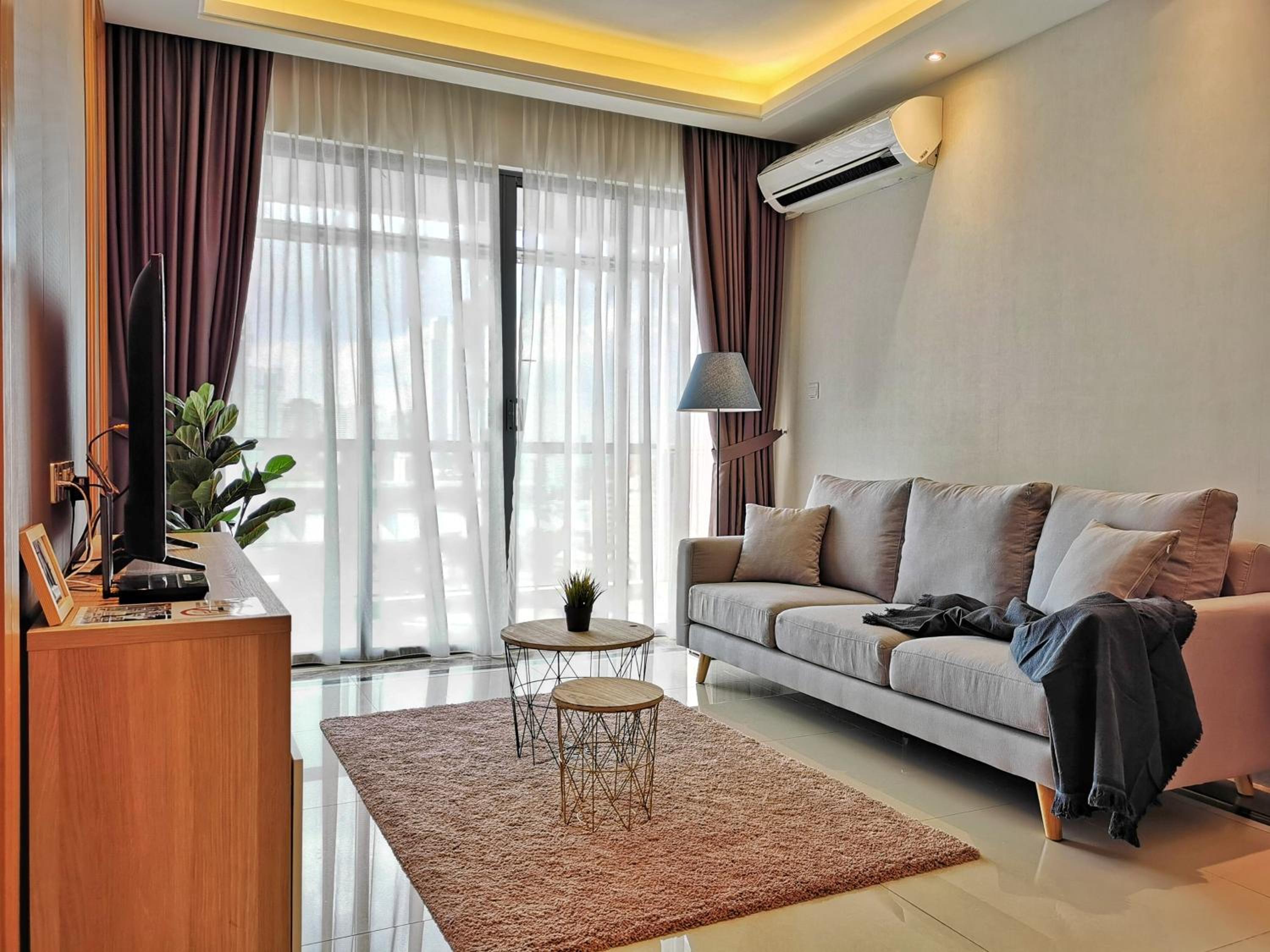 Yussy Homestay at R&F Princess Cove