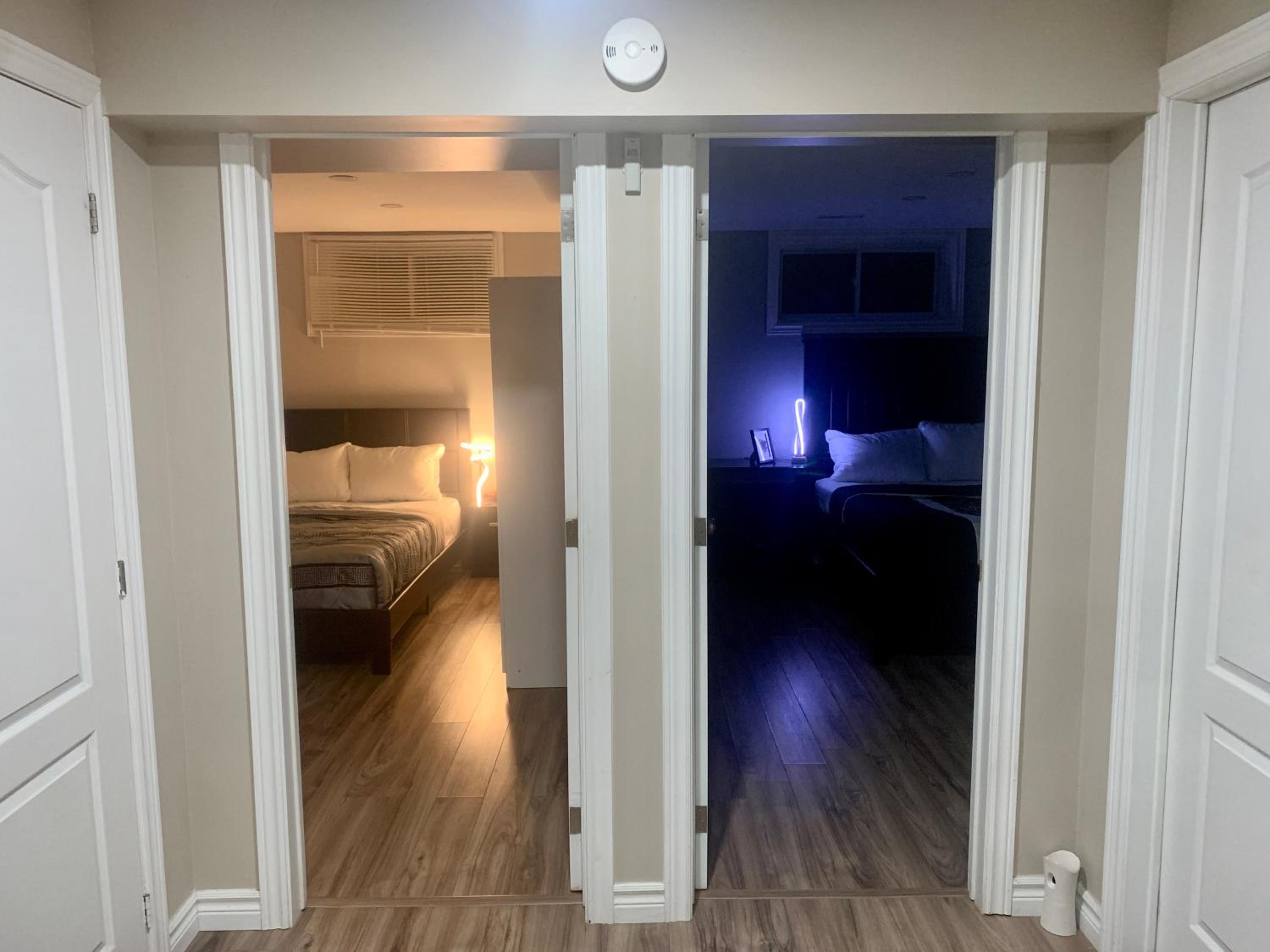 Guelph Vacations - A bedroom in a basement - Property Image 17
