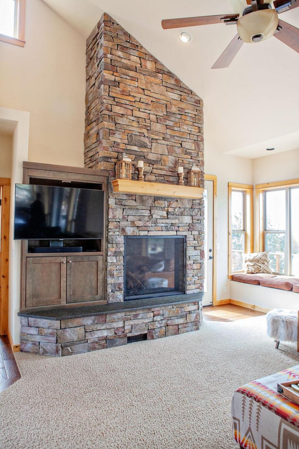 West Ridge Craftsman with Amazing Views view 5