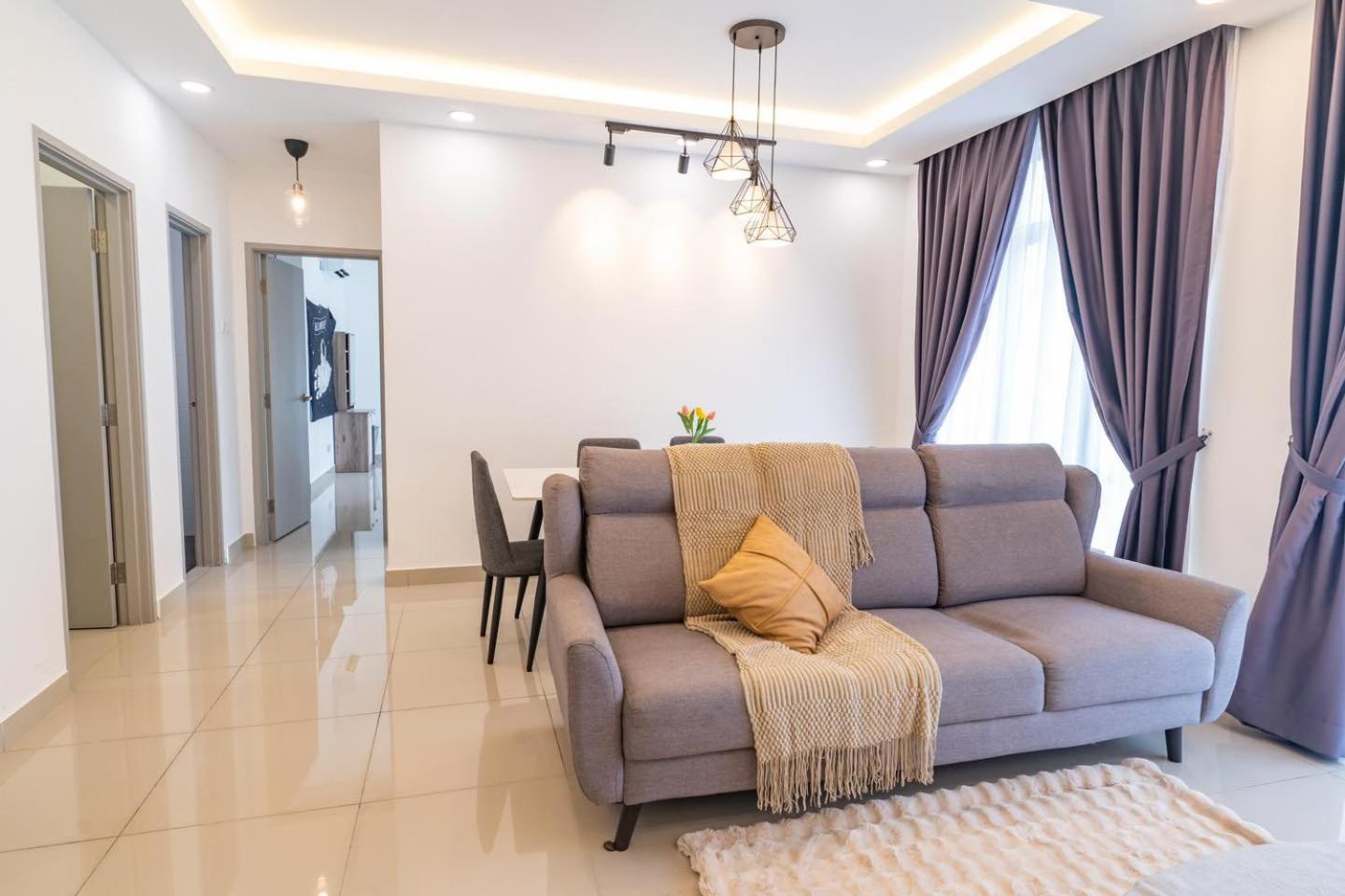 Austin Regency by JC Home Experience
