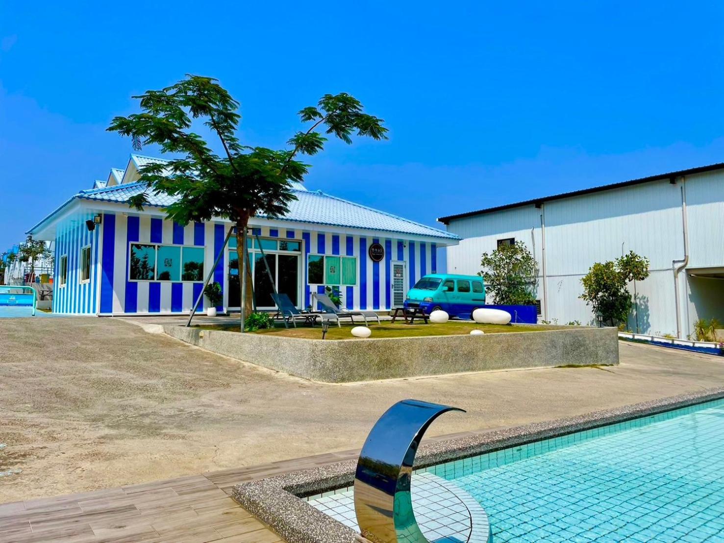 Loju Seaview Homestay