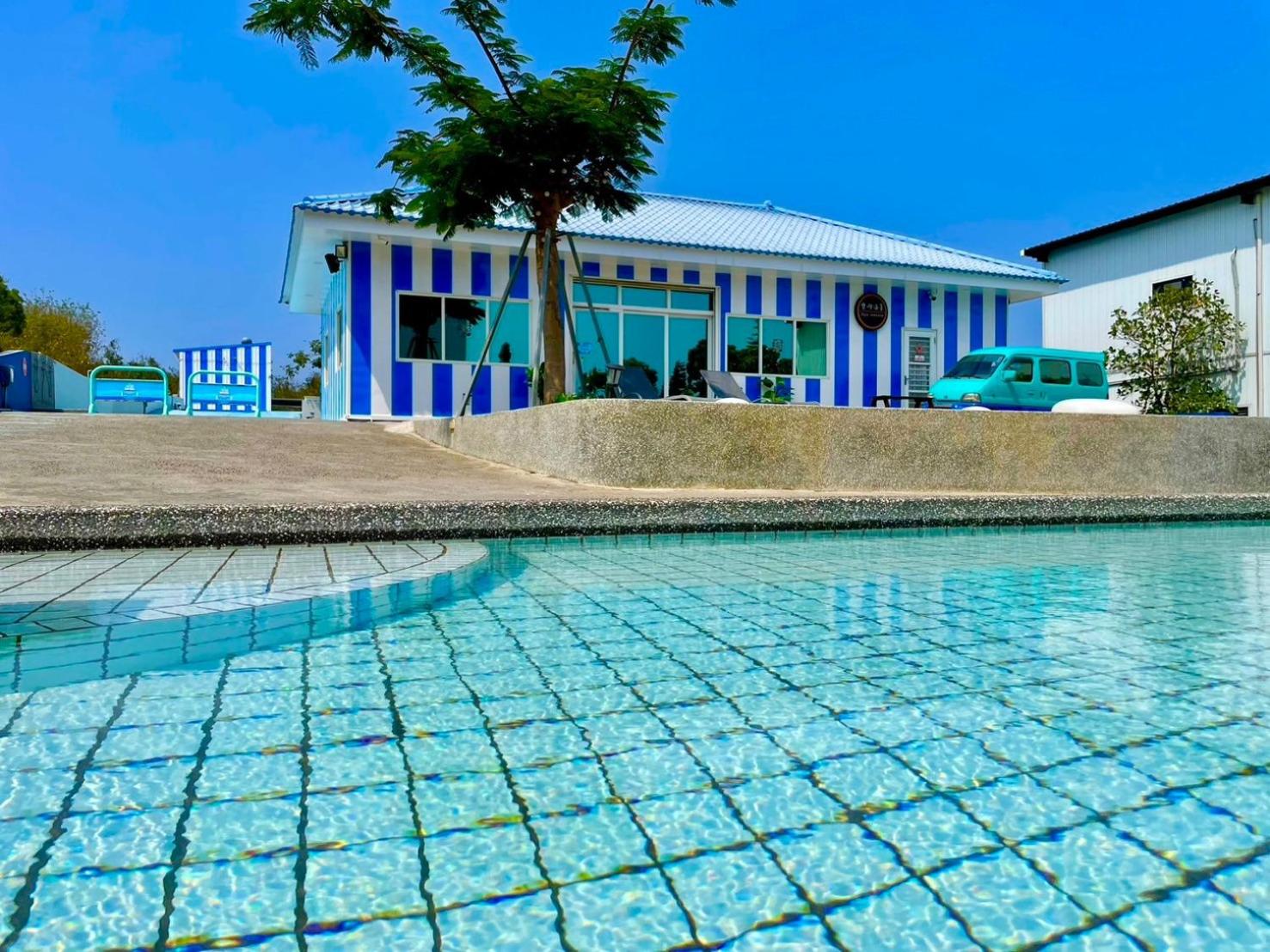 Loju Seaview Homestay