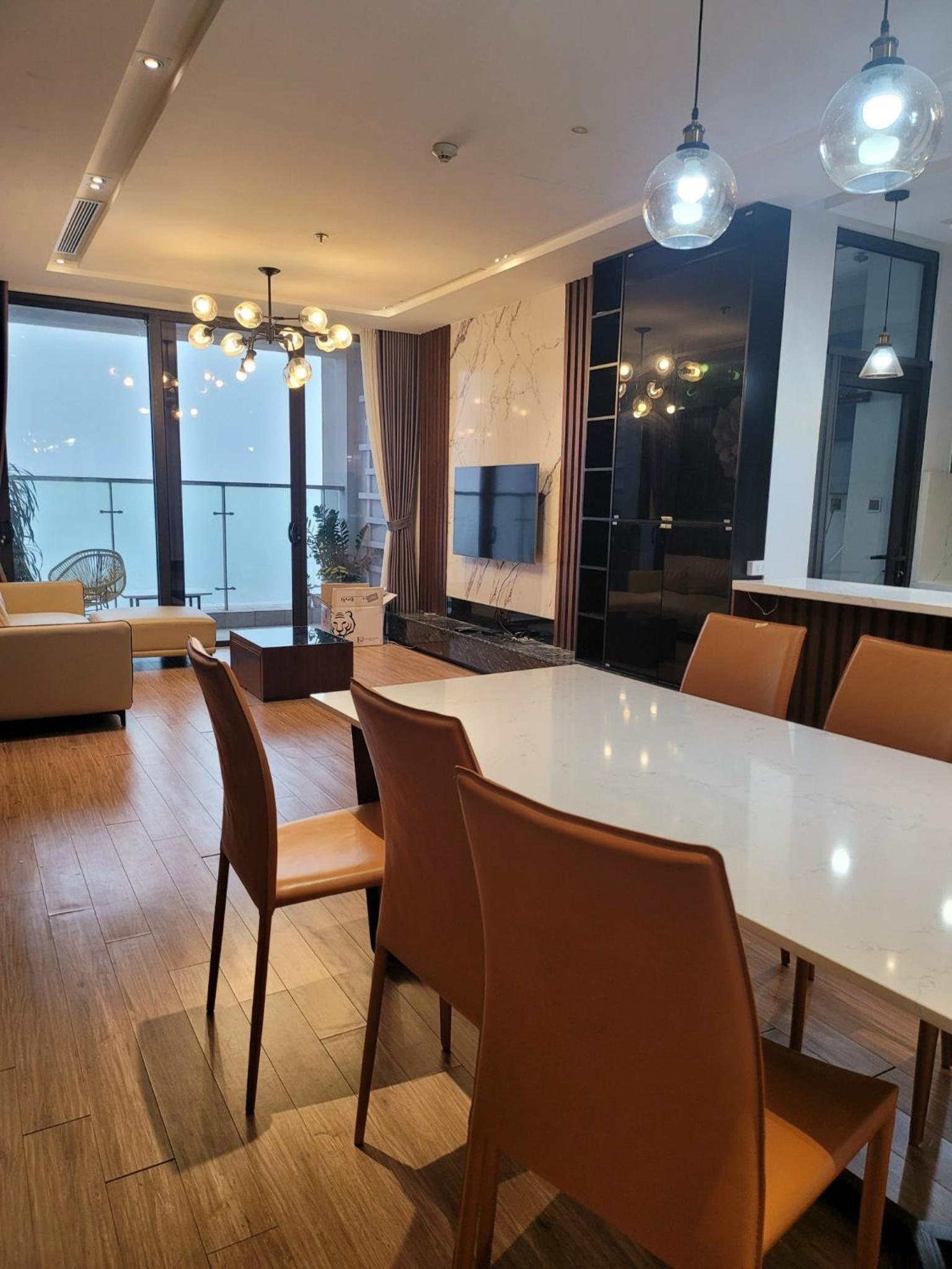 Vinhomes Metropolis - Feria Homes