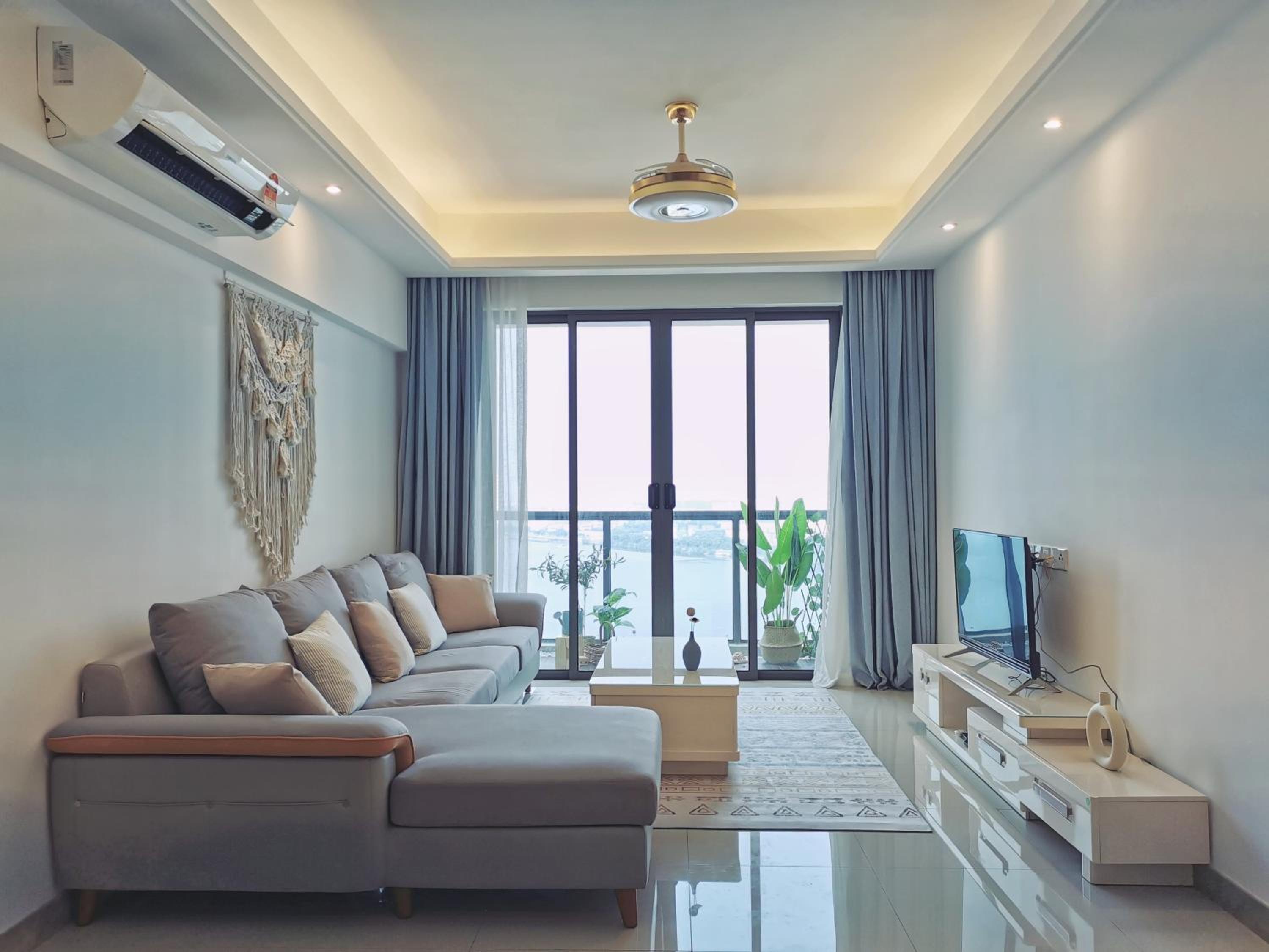 Yussy Homestay at R&F Princess Cove