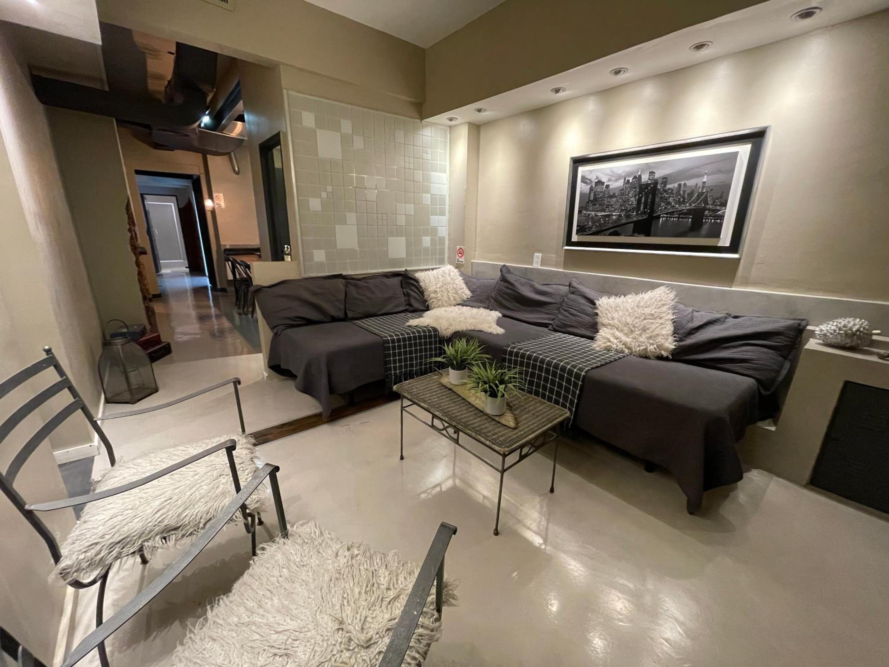 lounge