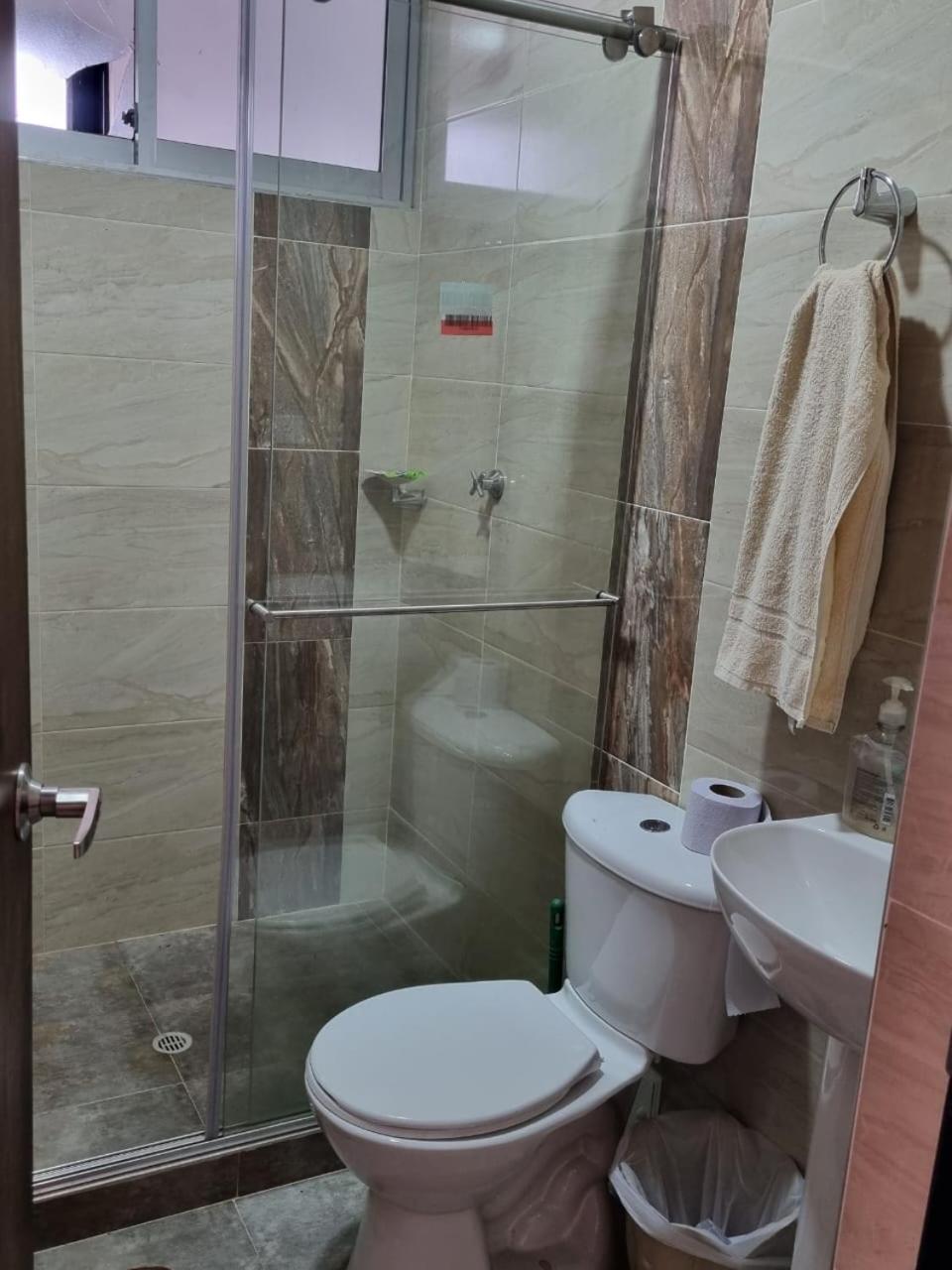 cabaña barbosa-velez con piscina