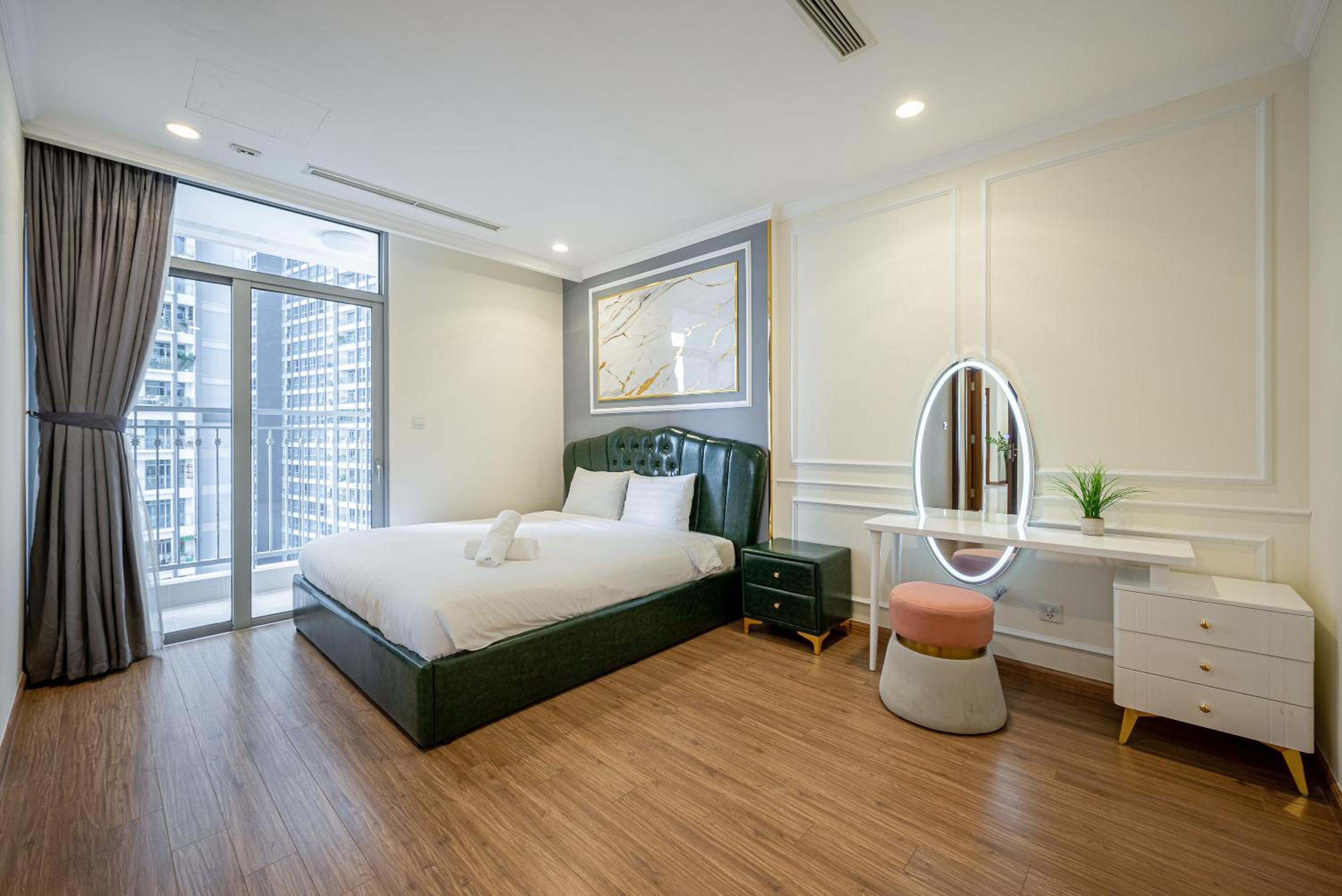 Vinhomes Central Park - PHAN DANG Residences