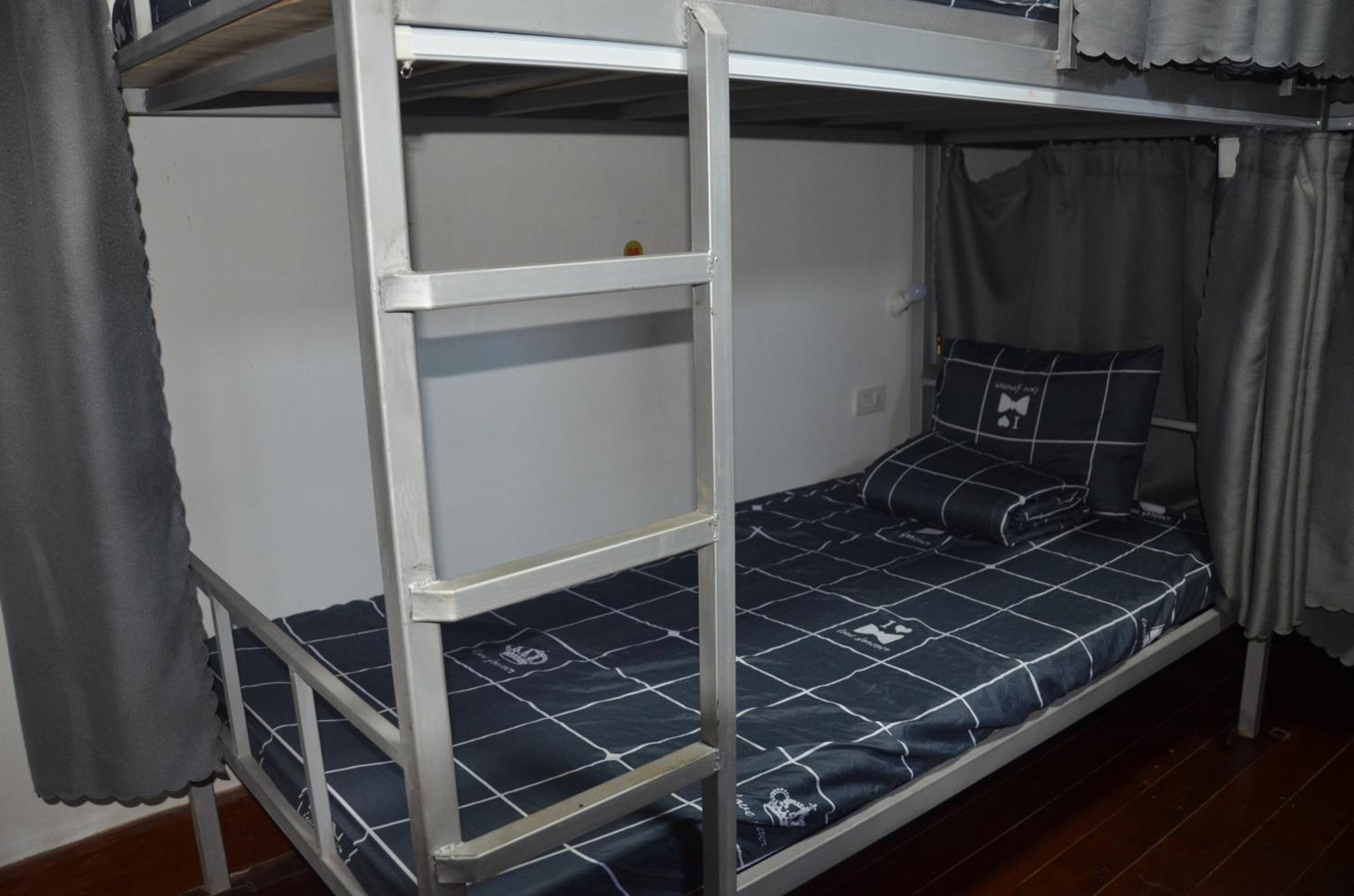 Photo 25