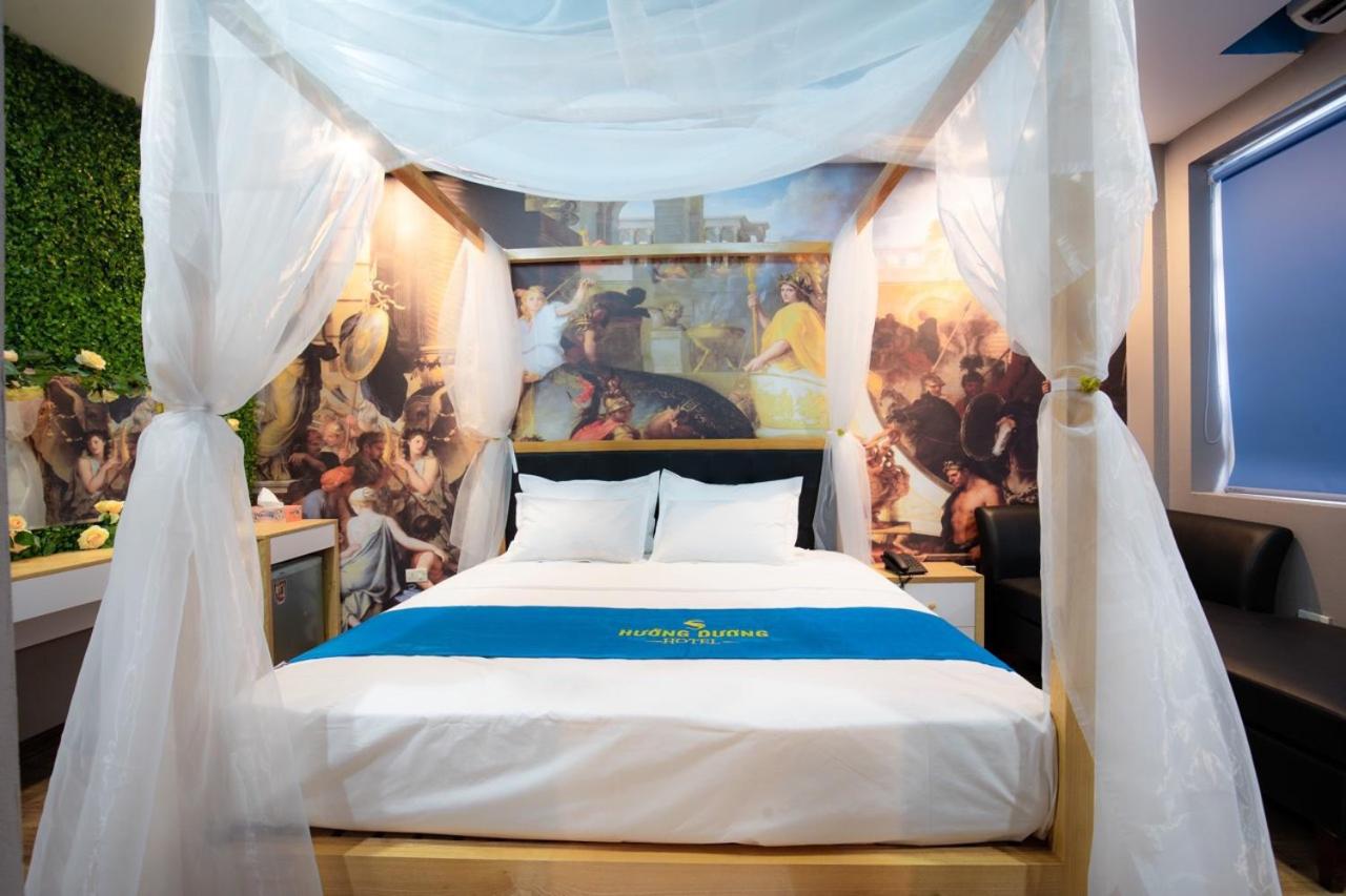 Hướng Dương Hotel - Yên Xá, HN - by BAY LUXURY