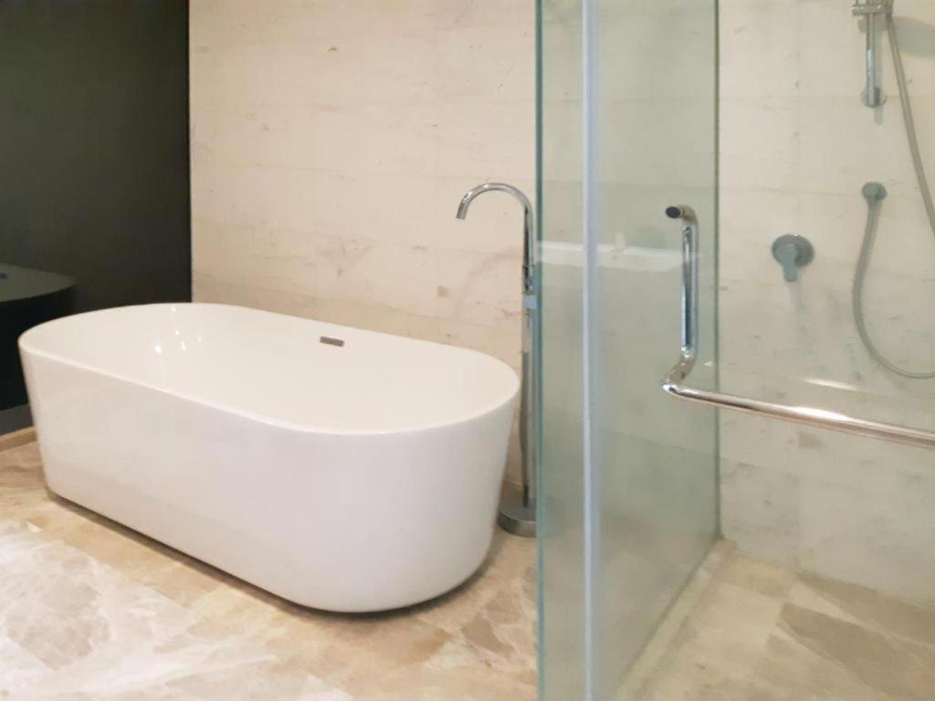 The Platinum Serviced Suites by Faced