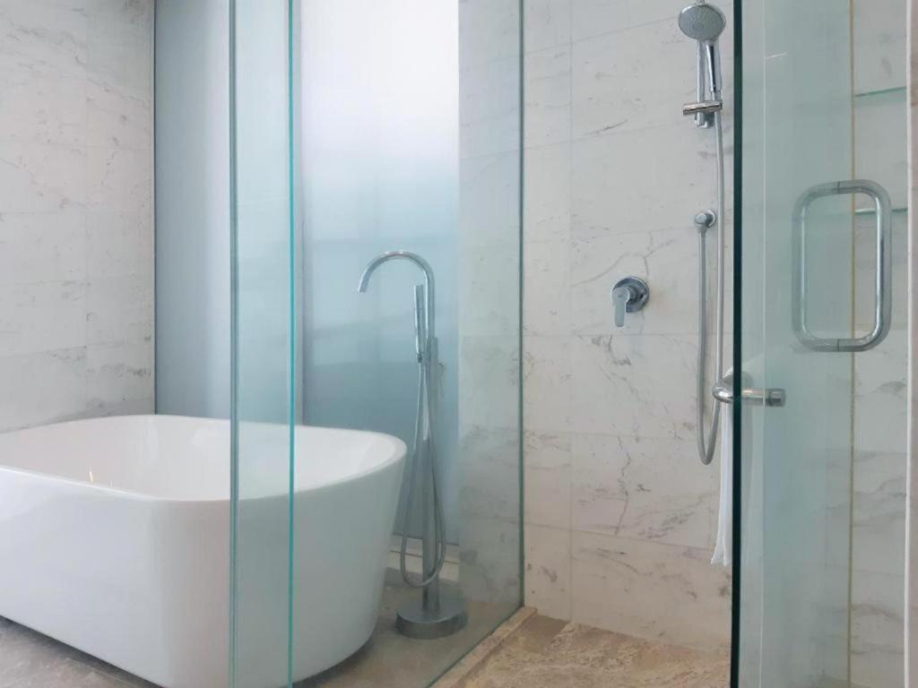 The Platinum Serviced Suites by Faced