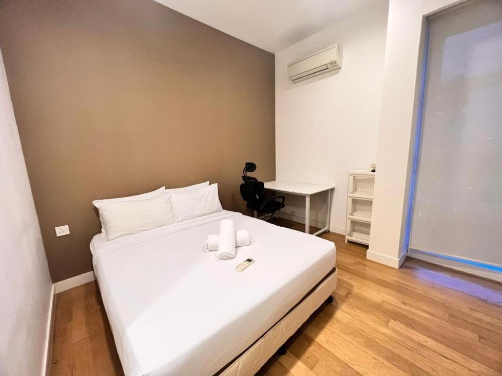 The Platinum Serviced Suites by Faced