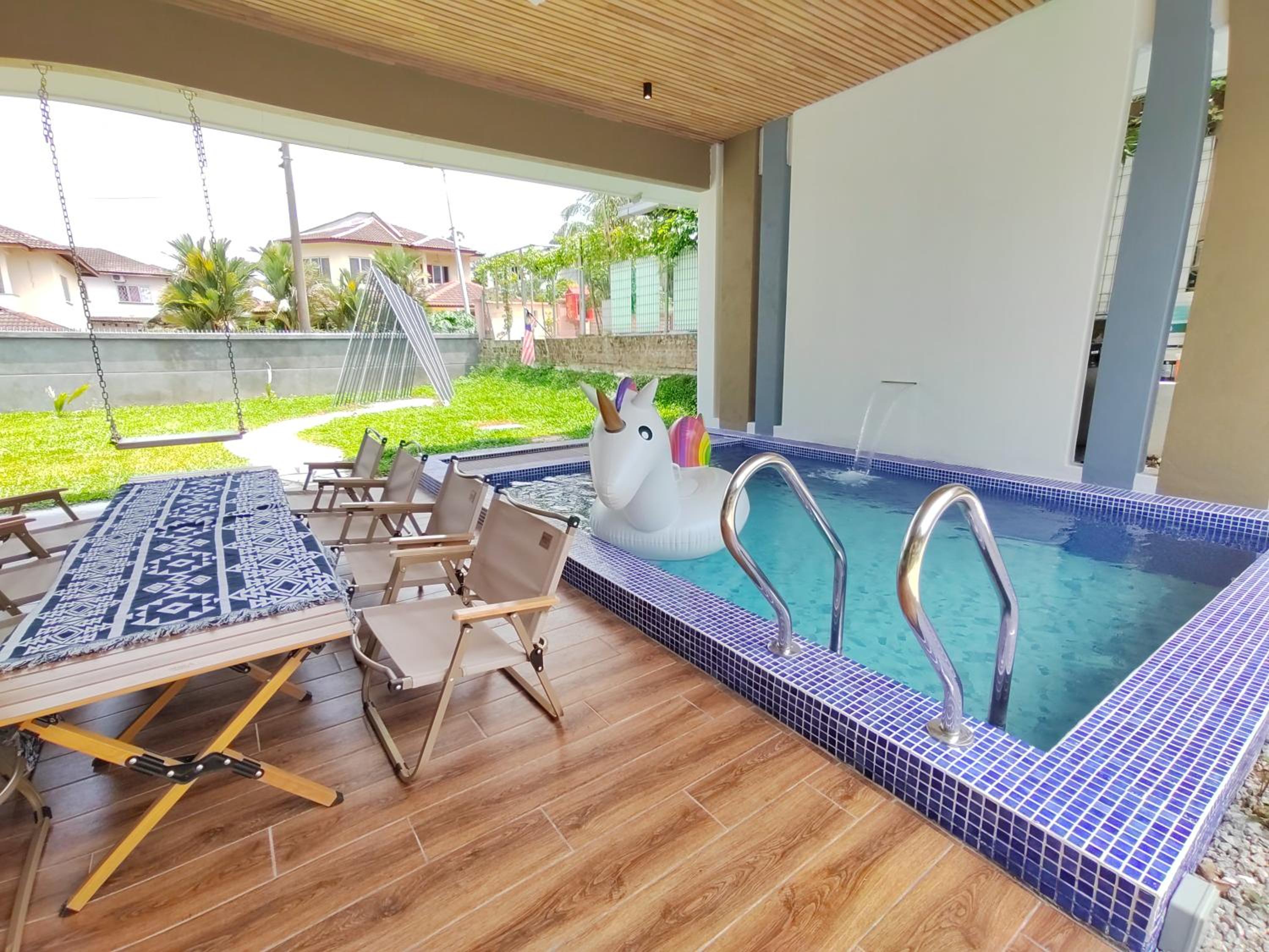 Luxpro Luxury Villa / Seremban 2 / Private Swimming Pool, photo 41