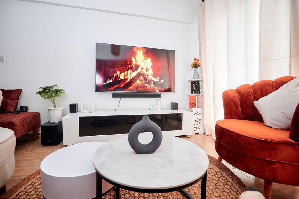 Artistic, modern one bedroom duplex apartment view 3