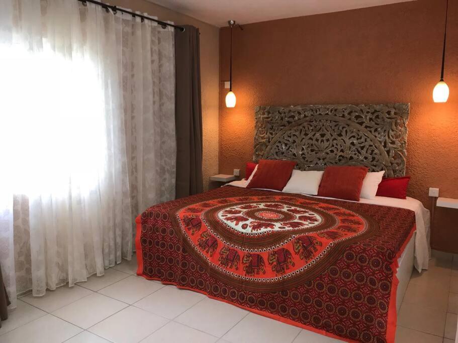 Luxurious residence near the beach-Tamariniers view 2