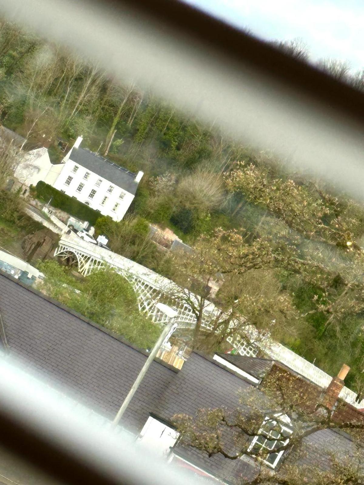 Photo 13