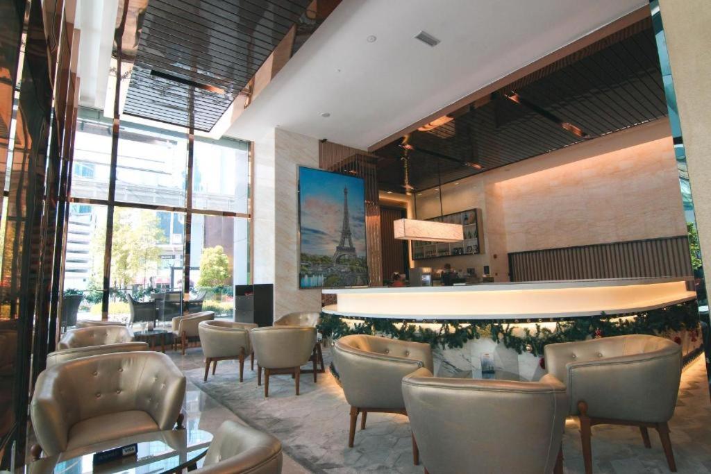 The Platinum Serviced Suites by Faced