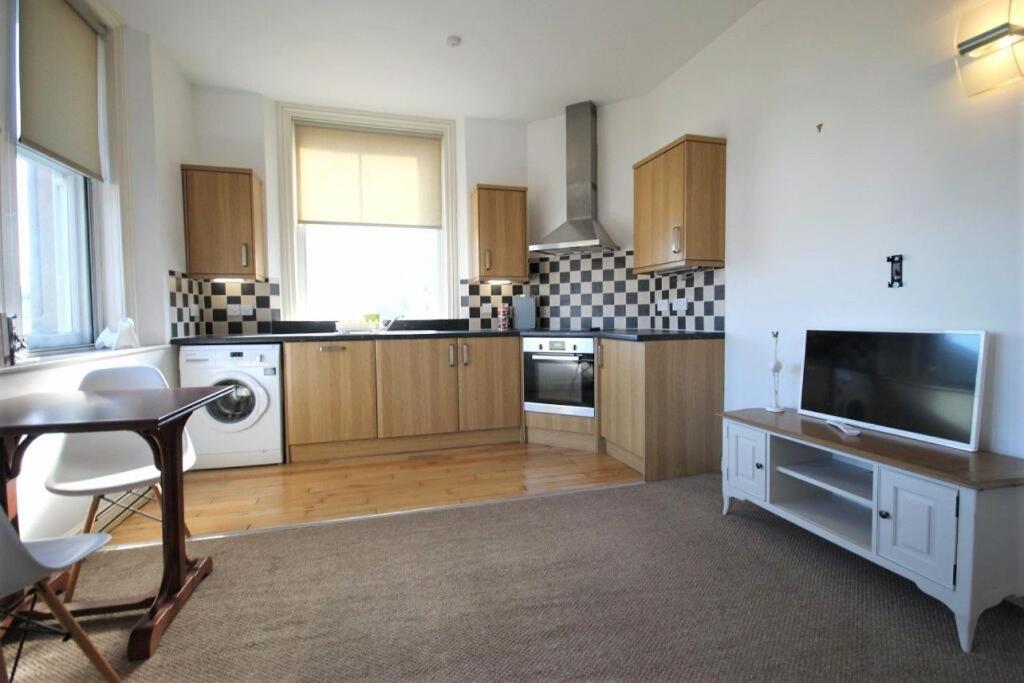 Town-centre apartment